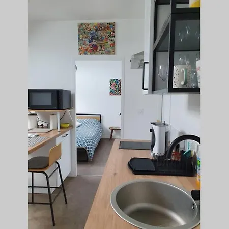 Апартаменты Vol De Nuit - Balade Urbaine Au Centre D'epernay *