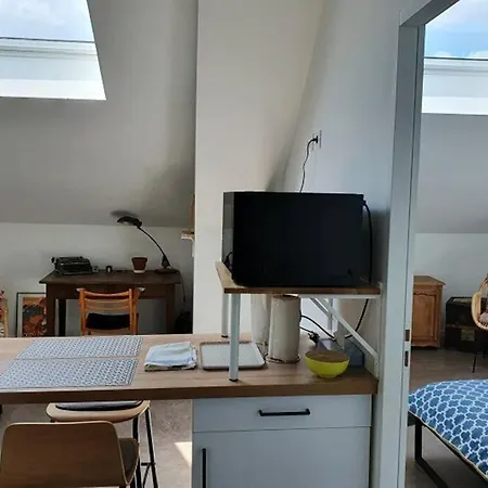 Vol De Nuit - Balade Urbaine Au Centre D'epernay Эперне