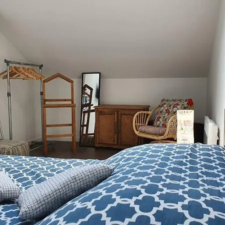 Vol De Nuit - Balade Urbaine Au Centre D'epernay Appartement